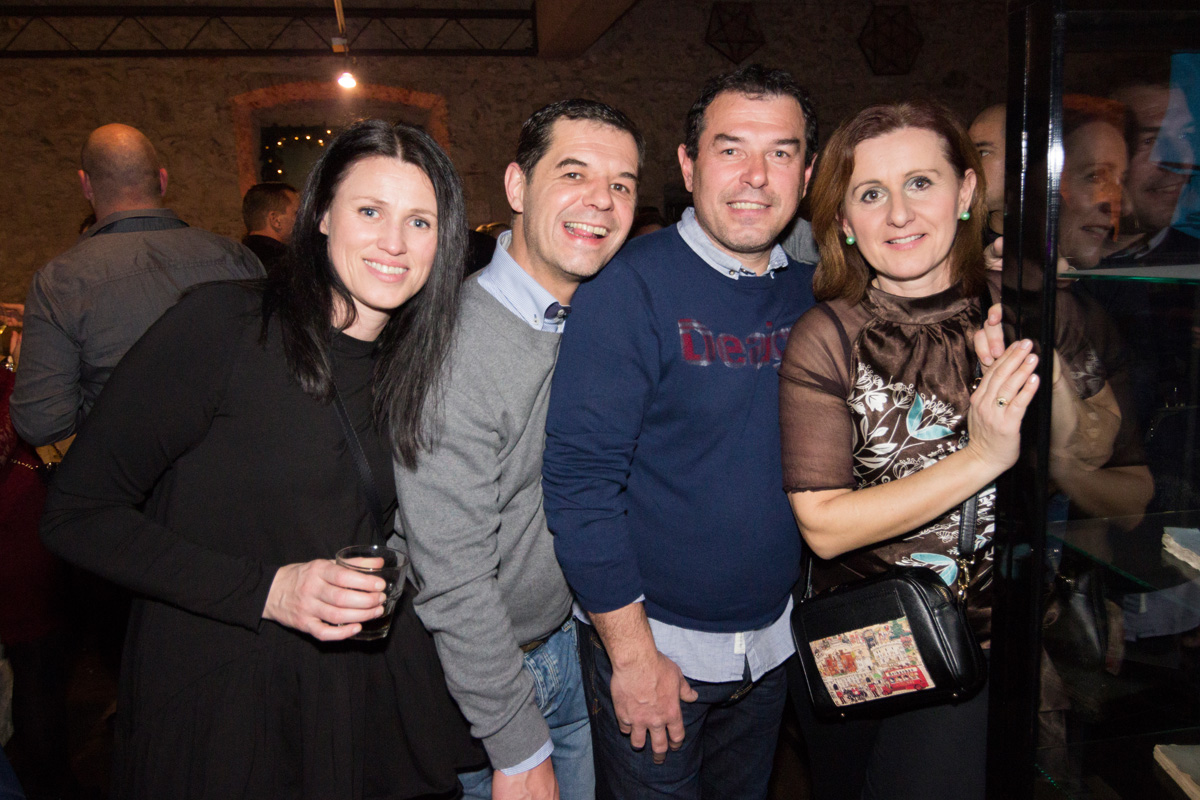 Božićni koncert Tomislava Bralića i klape Intrade u zadarskom klubu Arsenal 25. prosinca 2016.