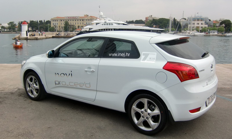 Kia pro_cee’d 1.6 CVVT EX Sport Leadher