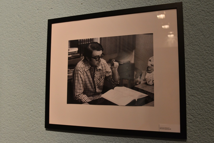 Otvorenje izložbe Abdulaha Seferovića “Dom Bernarde Albe – 1974.” Otvorenje izložbe Abdulaha Seferovića “Dom Bernarde Albe – 1974.”