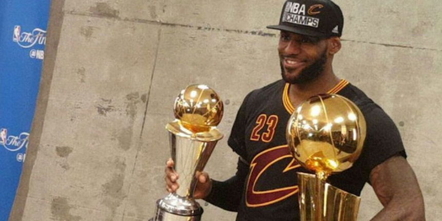 LeBron James MVP finala 2015/16. LeBron James MVP finala 2015/16.