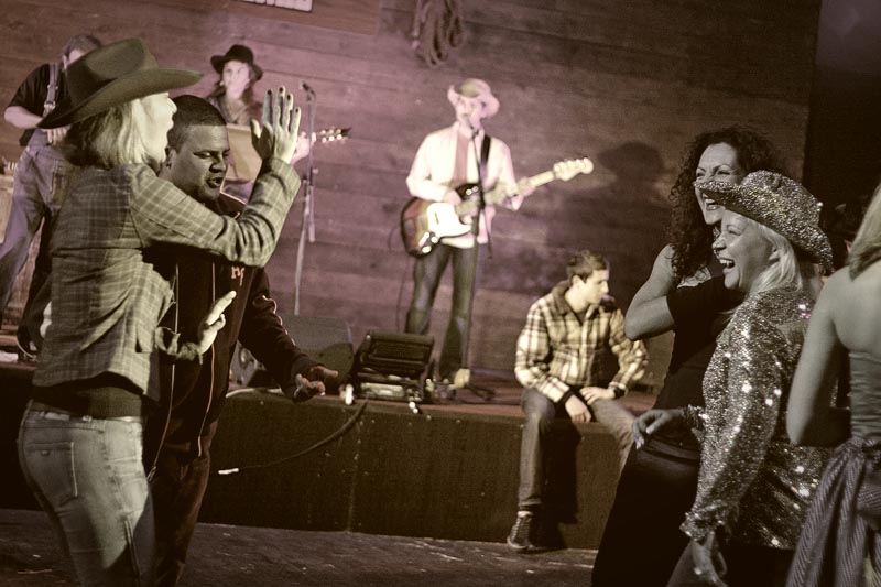 Country – western show u Arsenalu (foto: Marin Gospić)