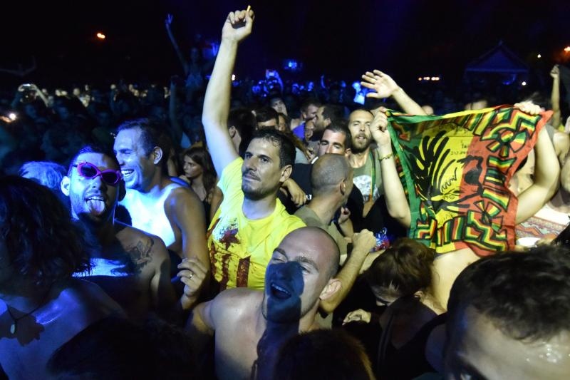 Manu Chao, jedan od najomiljenijih bendova na ovim prostorima, odrzali su veceras koncert na zadarskom Jazine Open Airu. Photo: Dino Stanin/PIXSELL Manu Chao, jedan od najomiljenijih bendova na ovim prostorima, odrzali su veceras koncert na zadarskom Jazine Open Airu. Photo: Dino Stanin/PIXSELL