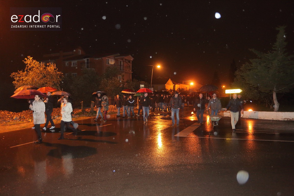 Bibinje: Tradicionalna procesija s Križem na Veliki Petak