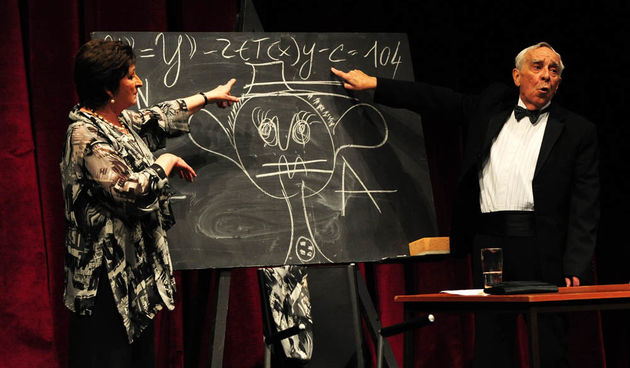 Zadar, 28.02.2013. snimio: Nenad Marčev, 
PLANET ART, 
Raymond Queneu, 
STILSKE VJEŽBE, 
Redatelj Tomislav Radić, 
Igraju: Lela Margitić i Pero Kvrgić, 
Dvorana HNK Zadar