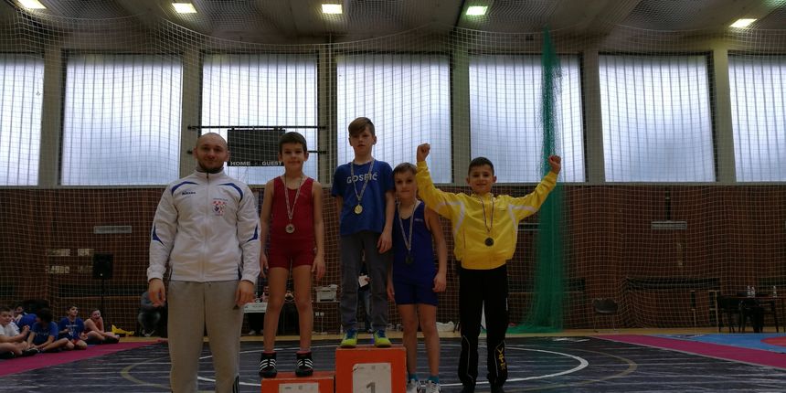 Djeca, natjecanje u hrvanju 2 Djeca, natjecanje u hrvanju 2