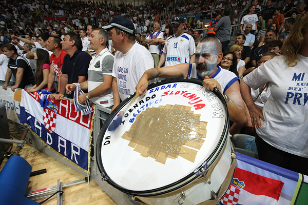 KK Zadar-KK Cibona (foto:Saša Čuka) KK Zadar-KK Cibona (foto:Saša Čuka)