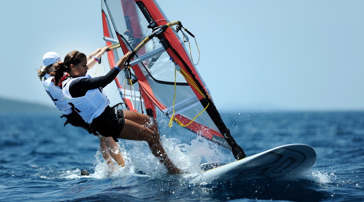 Zadar, 080711.
Svjetsko juniorsko prvenstvo u jedrenju 07.-15.srpnja 2011.
ISAF 2011.
U organizaciji jedrlicarskog kluba Uskok iz Zadra odrzava se svjetsko juniorsko prvenstvo u jedrenju za klase SL 16, 420, 29er, Laser i RS-X. Na prvenstvu se natjece 350 Zadar, 080711.
Svjetsko juniorsko prvenstvo u jedrenju 07.-15.srpnja 2011.
ISAF 2011.
U organizaciji jedrlicarskog kluba Uskok iz Zadra odrzava se svjetsko juniorsko prvenstvo u jedrenju za klase SL 16, 420, 29er, Laser i RS-X. Na prvenstvu se natjece 350