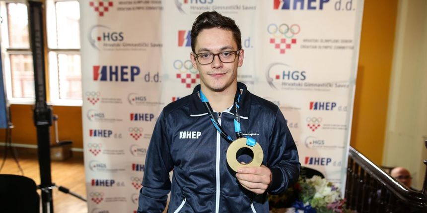 Tin Srbić Tin Srbić