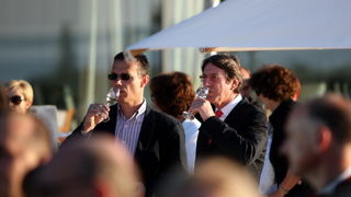 Zadar, 040512.
Falkensteiner Hotel & Spa Iadera u Punta Skali u Petrcanima kraj Zadra. Investicija vrijedna 160 milijuna eura prema rijecima celnih ljudi isplatila se. Hotel koji je otvoren lani u srpnju, danas je otvoren i sluzbeno. Na otvorenju su bile Zadar, 040512.
Falkensteiner Hotel & Spa Iadera u Punta Skali u Petrcanima kraj Zadra. Investicija vrijedna 160 milijuna eura prema rijecima celnih ljudi isplatila se. Hotel koji je otvoren lani u srpnju, danas je otvoren i sluzbeno. Na otvorenju su bile