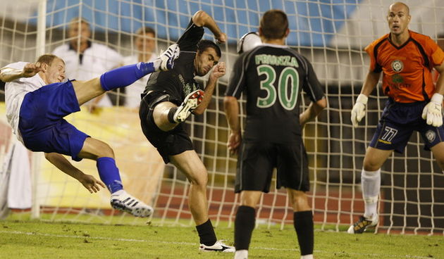 Split, 190810.
Gradski stadion Puljud.
Uzvratna utakmica cetvrtog pretkola Europske lige izmedju Hajduka i Uniree.
Na fotografiji: Senijad Ibricic. 
Foto: Ante Cizmic / CROPIX