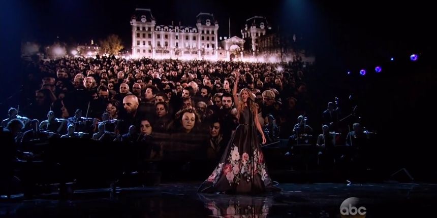 Celine Dion održala emotivan nastup u spomen na pariške žrtve, Foto: Youtube Celine Dion održala emotivan nastup u spomen na pariške žrtve, Foto: Youtube