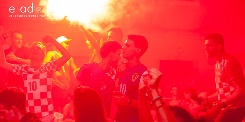 Zadar je gorio: Velika fešta nakon plasmana Vatrenih u finale Svjetskog prvenstva Zadar je gorio: Velika fešta nakon plasmana Vatrenih u finale Svjetskog prvenstva
