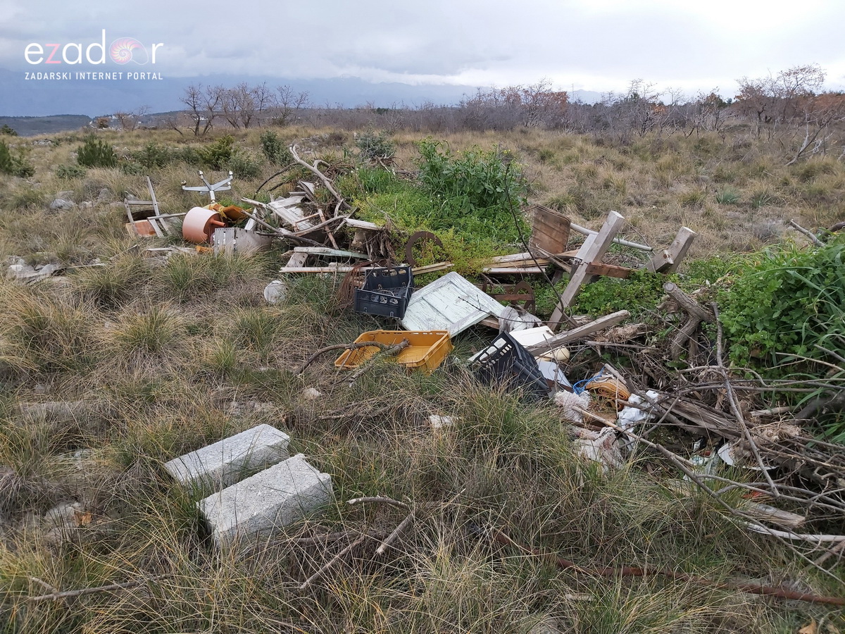 Područje izvorišta Golubinka prepuno otpada