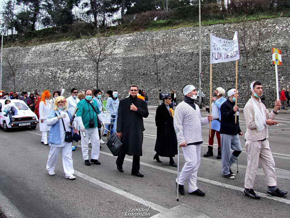 Karnevalska povorka 2012, Foto: Leonard Kvarantan Karnevalska povorka 2012, Foto: Leonard Kvarantan