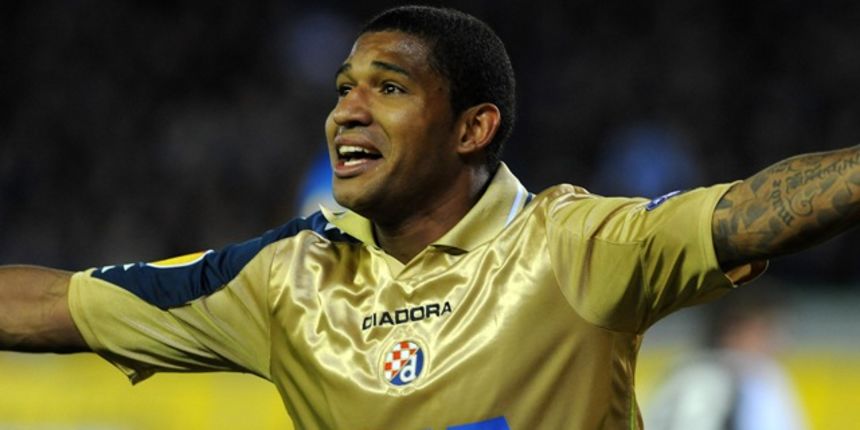 Dinamo – Club Brugge 041110 Dinamo – Club Brugge 041110