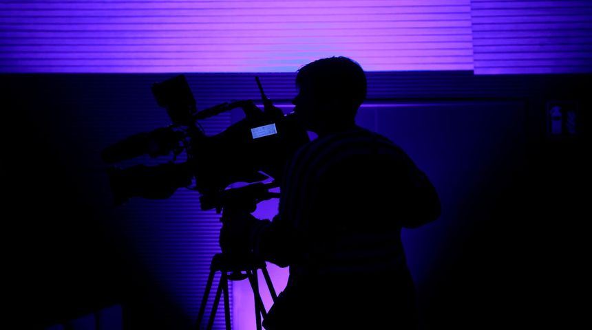 Kamerman, snimatelj, kamera, mediji, Nova TV, Kamerman, snimatelj, kamera, mediji, Nova TV,