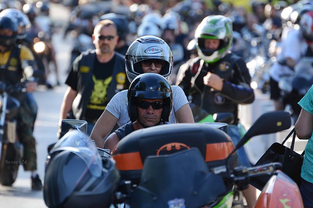 Defile bajkera ulicama Zadra u povodu 10. rođendana Moto kluba Beštije. Foto: Jadra NeveraZD Defile bajkera ulicama Zadra u povodu 10. rođendana Moto kluba Beštije. Foto: Jadra NeveraZD