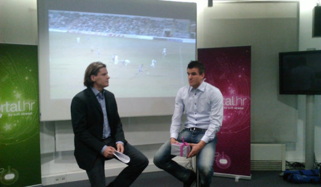 Ivan Santini prima nagradu za igrača godine, Foto: tportal.hr