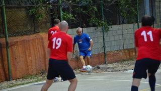 U povodu blagdana Kraljice Mira u Stanovima odigrana utakmica između liječnika i predstavnika Gradske uprave, Foto: Iva Perinčić