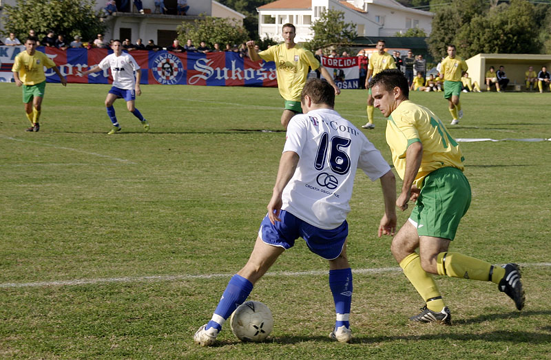 Hajduk – Zlatna Luka, Prijateljska utakmica povodom 75 godina osnivanja NK Zlatna luka