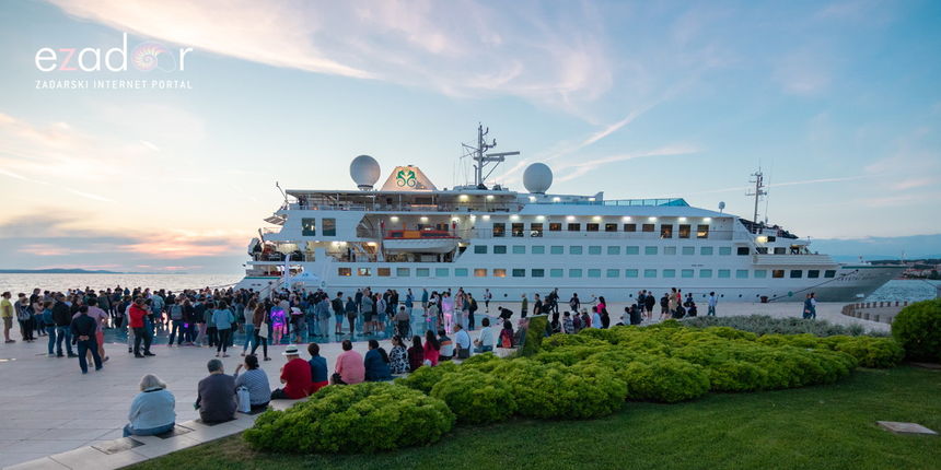 Večernji đir po gradu, srijeda 9. svibnja 2018. Večernji đir po gradu, srijeda 9. svibnja 2018.