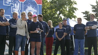 Zagreb, 190910.
Danas se na malom Jarunskom jezeru odrzava humanitarna manifestacija Terry Fox Run koja je pod pokroviteljstvom predsjednika drzave Ive Josipovica, Vlade RH i Grada Zagreba. Gradjani mogu sudjelovati trcanjem, hodanjem, rolanjem i voznjom