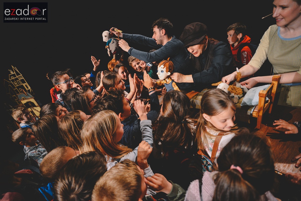 Obilježen Dan kazališta za mlade i Dan lutkarstva Obilježen Dan kazališta za mlade i Dan lutkarstva