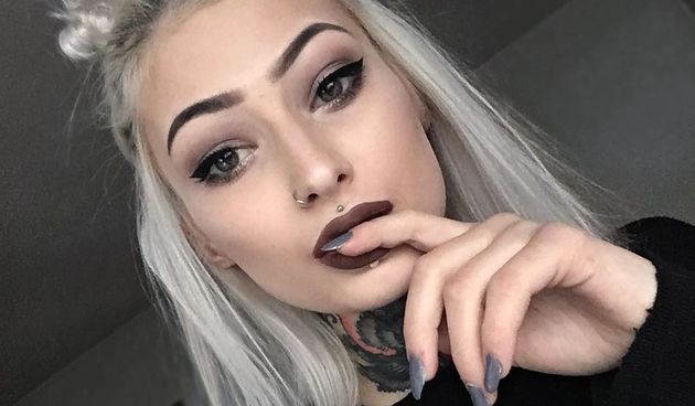 Siva boja kosa frizura