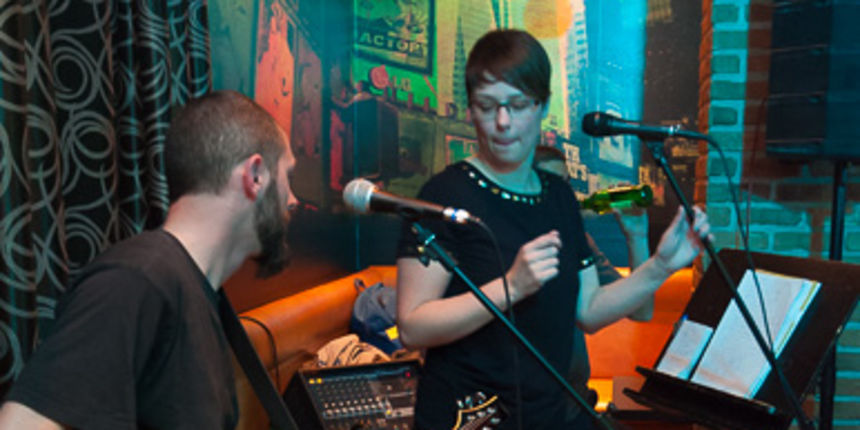 Scarlet Notes @ Factory Bar, 6.3.2015. (foto: Ivan Toman) Scarlet Notes @ Factory Bar, 6.3.2015. (foto: Ivan Toman)