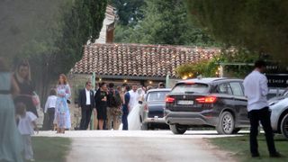 Bale: Franka i Vedran stigli s uzvanicima u stanciju Meneghetti na proslavu vjančanja