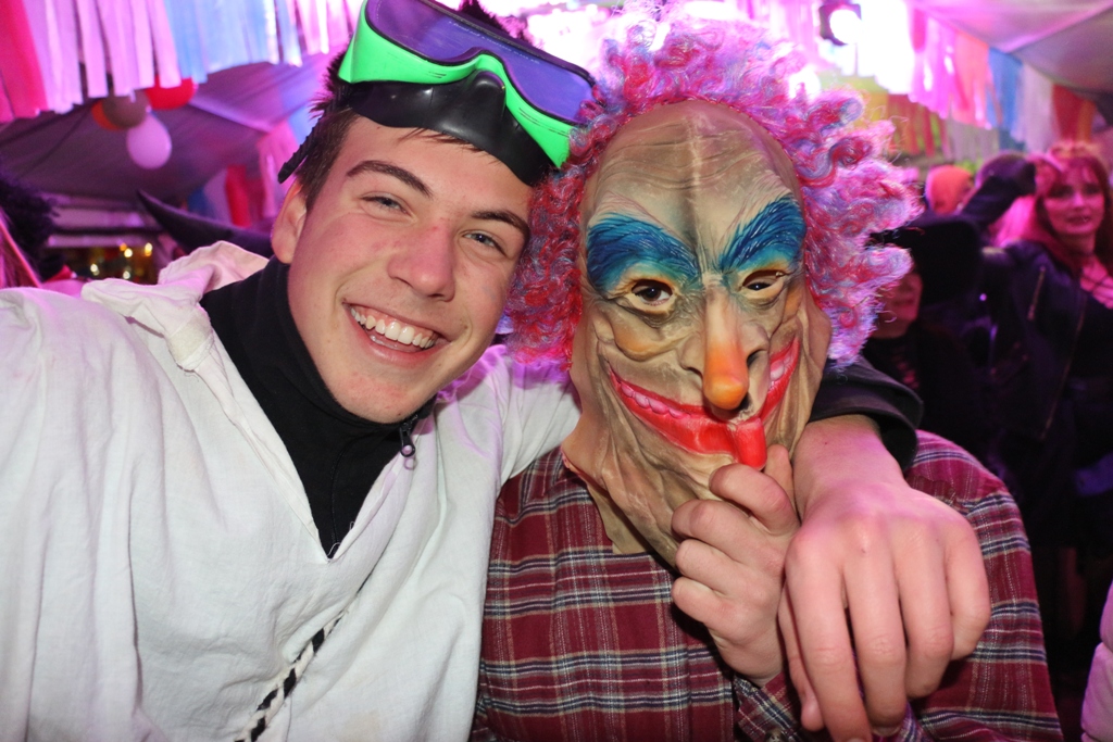 Virski Karneval veliko finale: nastupila Maja Šuput Virski Karneval veliko finale: nastupila Maja Šuput