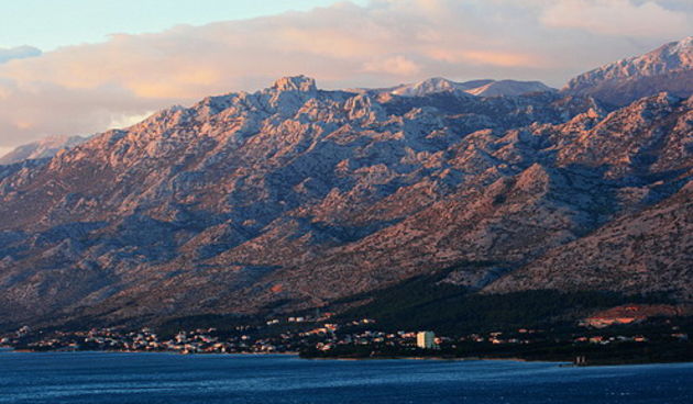 Velebit, Vinjerac, Maslenica