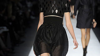 Suknje opet “in” (Moda.hr)