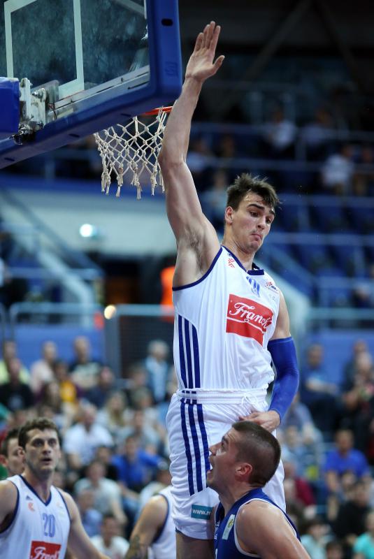 U KC Drazen Petrovic odigrana utakmica poluzavrsnice doigravanja KK Cibona – KK Zadar 87-81. Photo: Slavko Midzor/PIXSELL U KC Drazen Petrovic odigrana utakmica poluzavrsnice doigravanja KK Cibona – KK Zadar 87-81. Photo: Slavko Midzor/PIXSELL