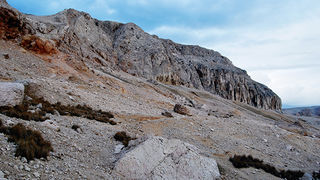 Paški falus kod Metajne na otoku Pagu, Foto: Marin Labrović