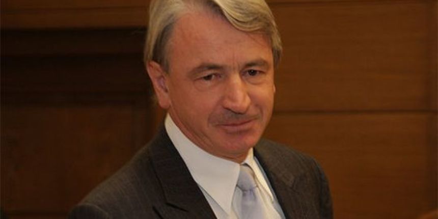 Kutlerer na sudu, foto: www.index.hr Kutlerer na sudu, foto: www.index.hr