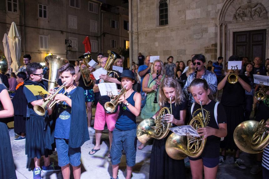 Paški Ljetni karneval 2017
