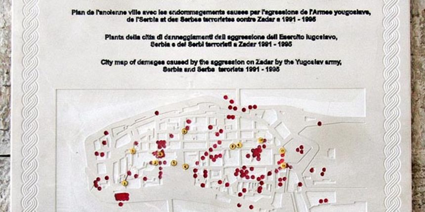 Spomen placa poginulima u adresiji na Zadar 1991-1995