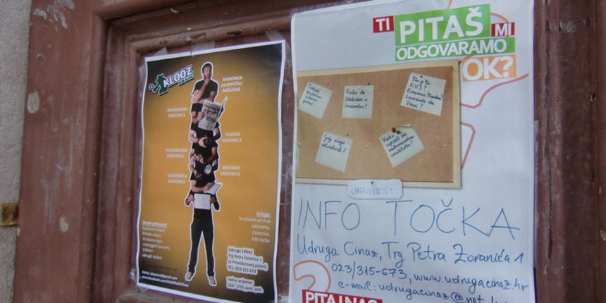 Klooz, klub mladih, info točka