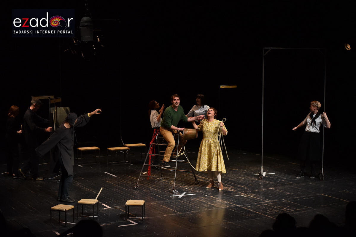 Premijera predstave “Nikome pravo” u Kazalištu lutaka Zadar Premijera predstave “Nikome pravo” u Kazalištu lutaka Zadar