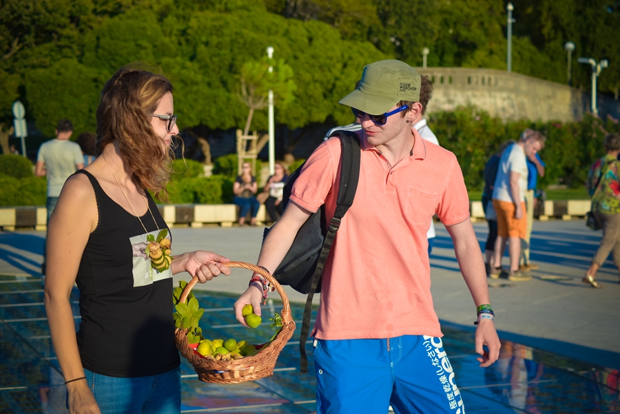 Festival smokava na Pozdravu suncu Festival smokava na Pozdravu suncu