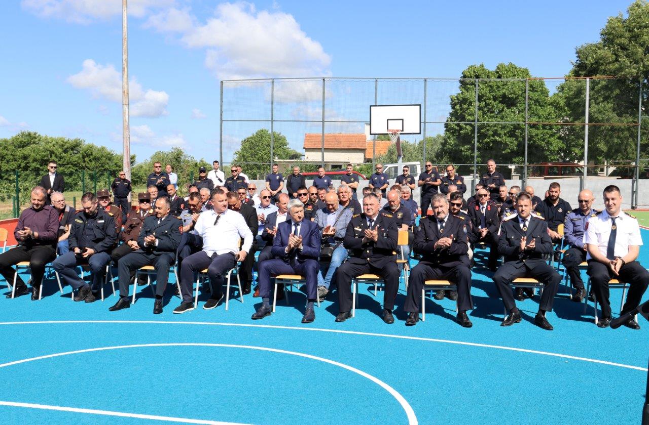 Vatrogasna zajednica Zadarske županije obilježila 30 godina osnutka Vatrogasna zajednica Zadarske županije obilježila 30 godina osnutka