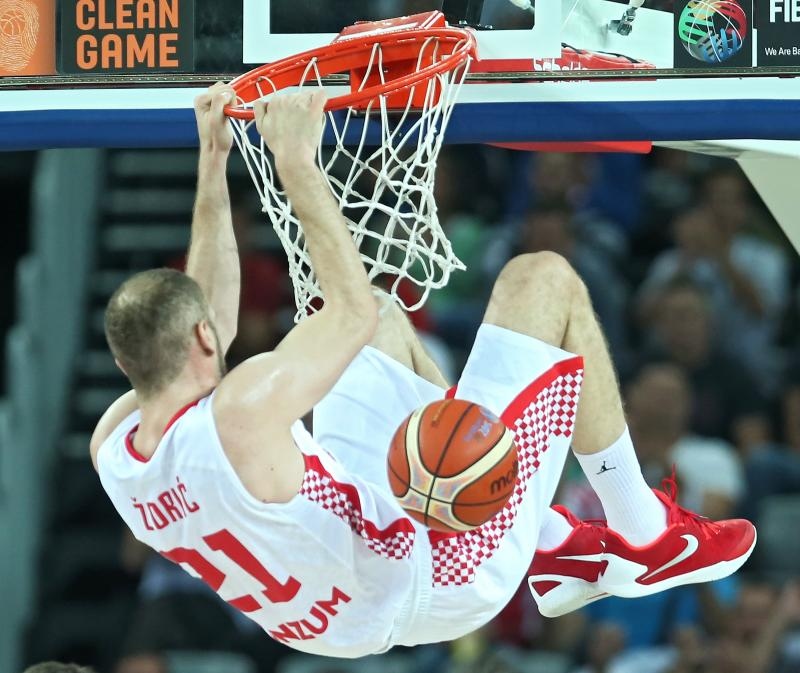 08.09.2015., Arena Zagreb, Zagreb – EuroBasket 2015., skupina C, 03. kolo, Hrvatska – Makedonija. Foto: PIXSELL 08.09.2015., Arena Zagreb, Zagreb – EuroBasket 2015., skupina C, 03. kolo, Hrvatska – Makedonija. Foto: PIXSELL