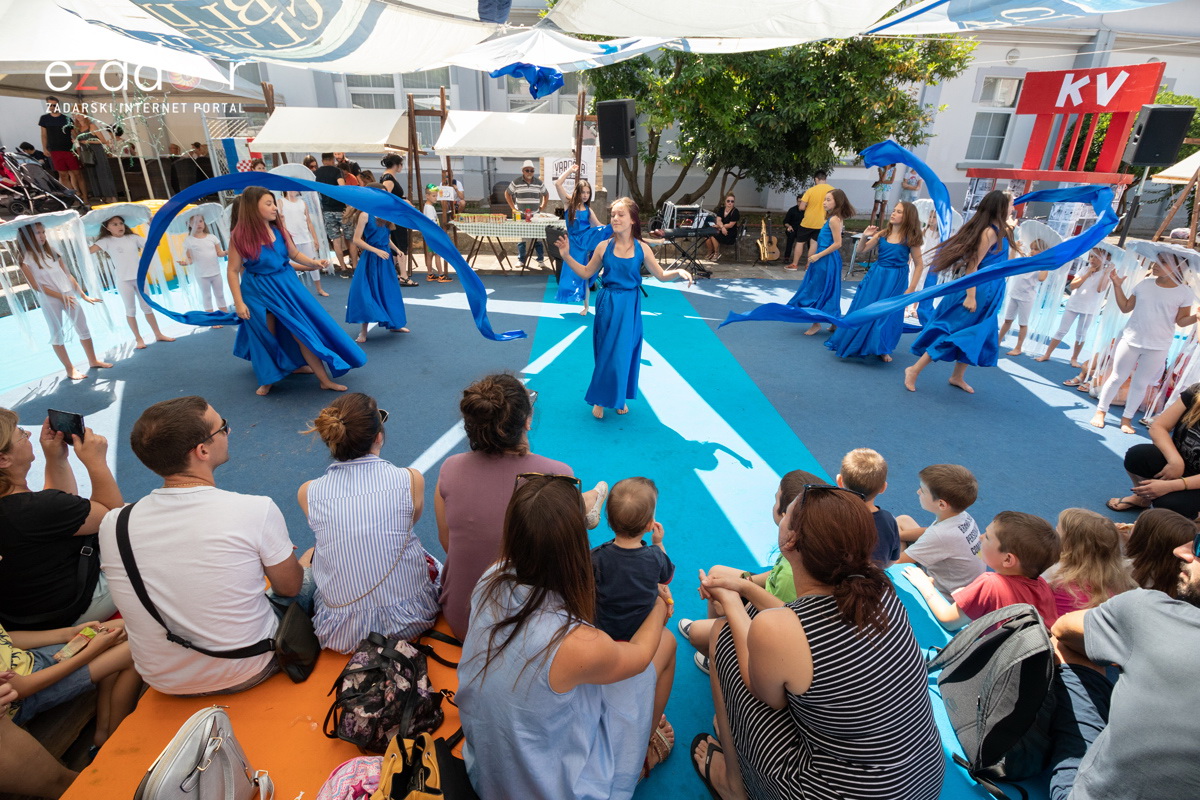 KvartArt 2018: Nedjeljno jutro proteklo u znaku plesa i glazbe KvartArt 2018: Nedjeljno jutro proteklo u znaku plesa i glazbe