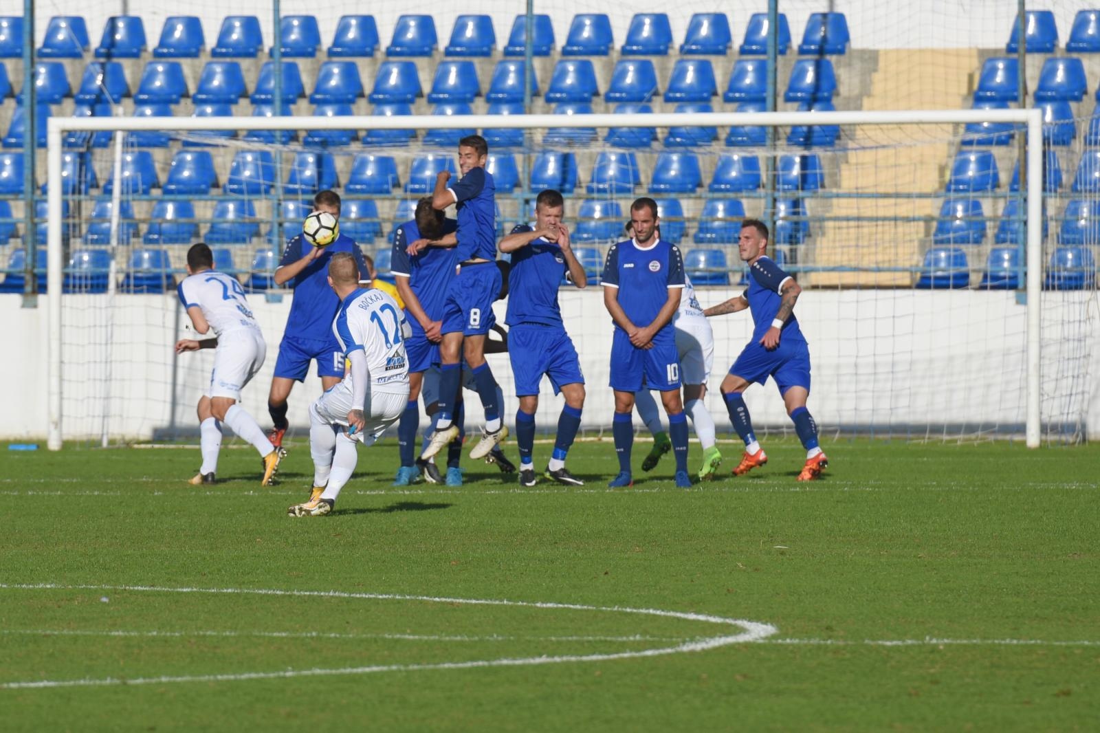 Hrvatski nogometni kup: NK Zadar – NK Osijek 0-4 Hrvatski nogometni kup: NK Zadar – NK Osijek 0-4