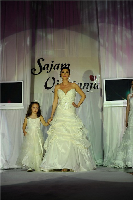 Mostar: 1. Sajam vjencanja Mostar: 1. Sajam vjencanja