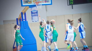 A-1 liga, 4. kolo: ŽKK Zadar – ŽKK Pula 78-40. Marta Erslan, AnaMandić i Maja Marošević. Foto: Iva Perinčić A-1 liga, 4. kolo: ŽKK Zadar – ŽKK Pula 78-40. Marta Erslan, AnaMandić i Maja Marošević. Foto: Iva Perinčić