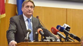 Zadar – Sjednica Gradskog vijeca Grada Zadra. Gradonacelnik Bozidar Kalmeta i zamjenik Zvonimir Vrancic. Reno Sinovcic. Joso Nekic. Danijel Kasap.Photo: Dino Stanin/PIXSELL