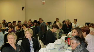 Povodom 8. Dana makedonske kulture, kulturno-umjetničko društvo ”Biljana” u dvorani hotela Iž u Zadru organizirala je večer poezije i glazbe Povodom 8. Dana makedonske kulture, kulturno-umjetničko društvo ”Biljana” u dvorani hotela Iž u Zadru organizirala je večer poezije i glazbe