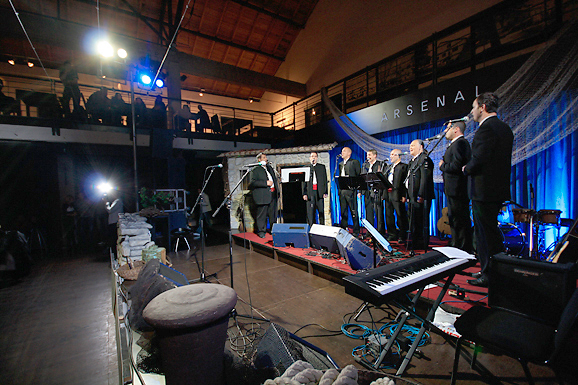 Klapa Kontrada i gosti (foto:Saša Čuka) Klapa Kontrada i gosti (foto:Saša Čuka)